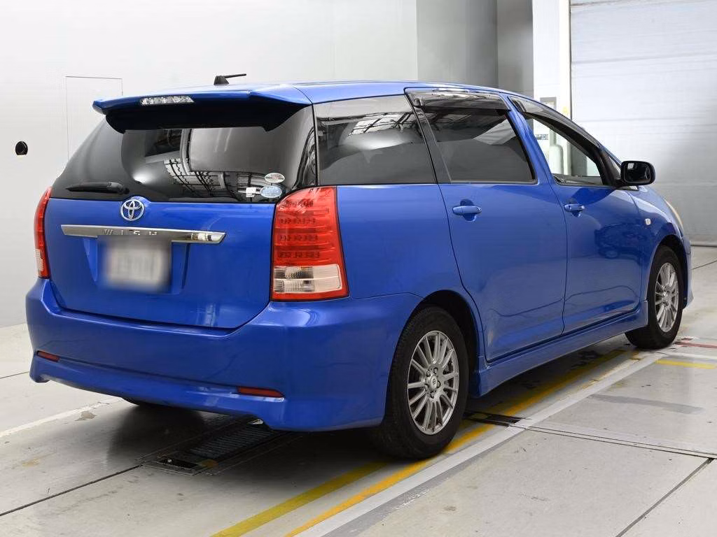 TOYOTA WISH