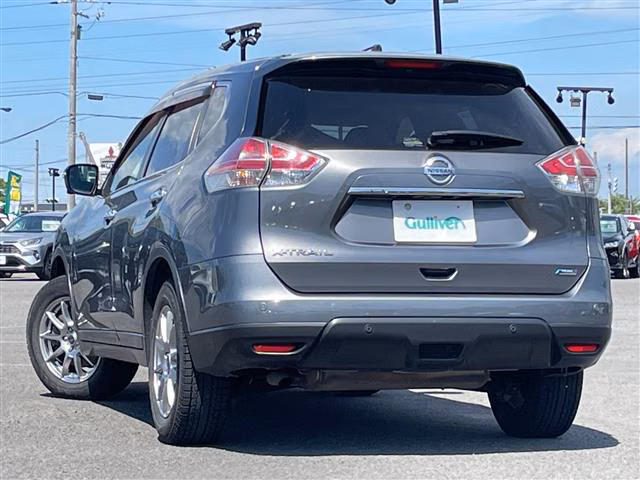 NISSAN X-TRAIL