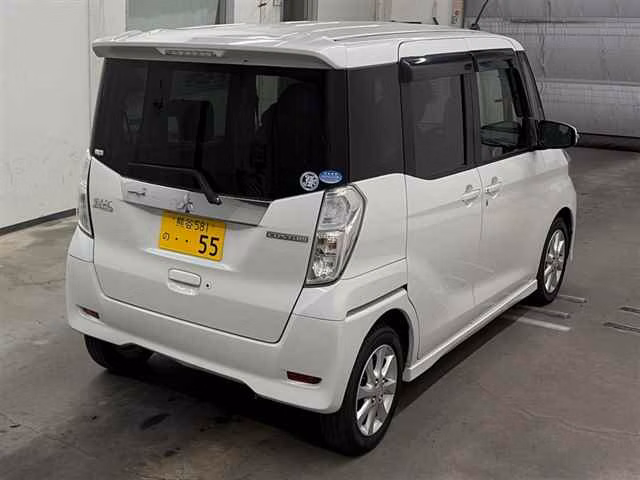 MITSUBISHI EK SPACE