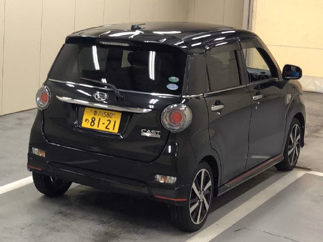DAIHATSU CAST