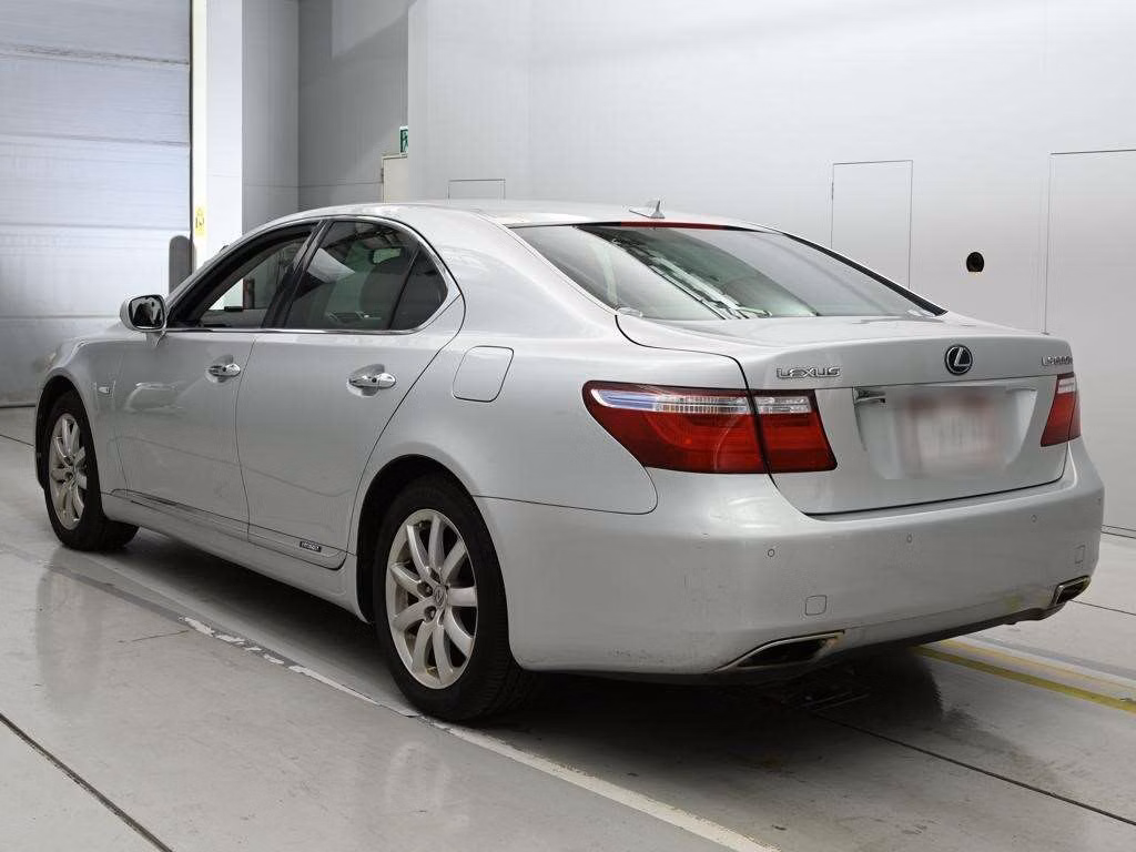 LEXUS LS600H
