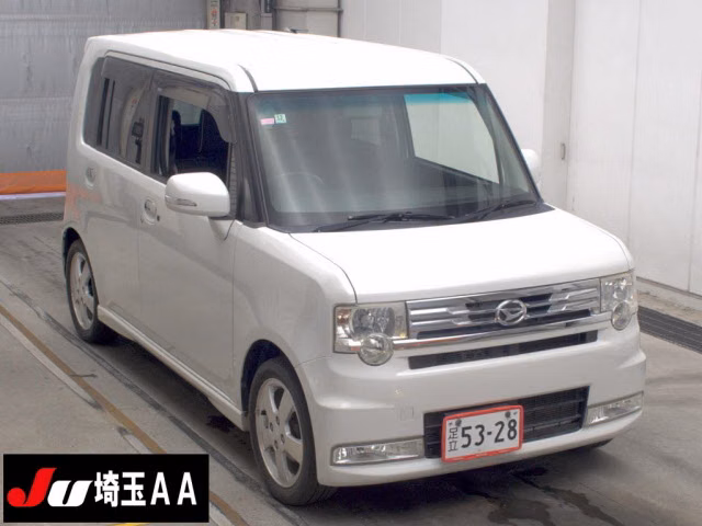 DAIHATSU MOVE CONTE