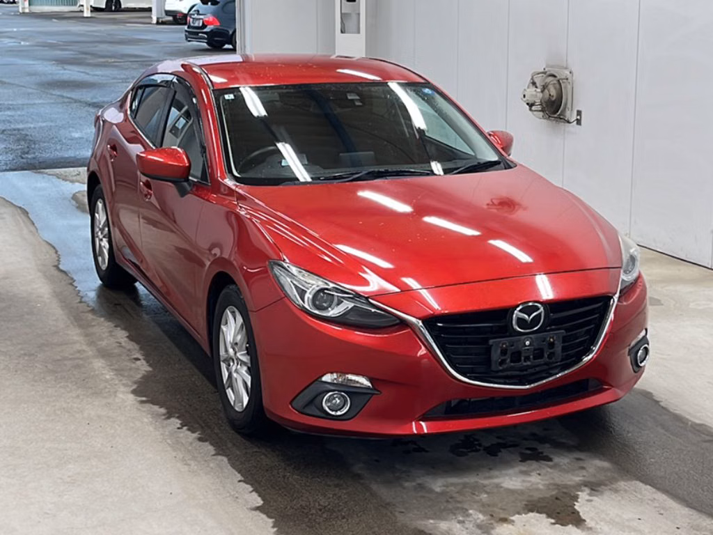 MAZDA AXELA