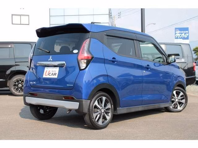 MITSUBISHI EK X