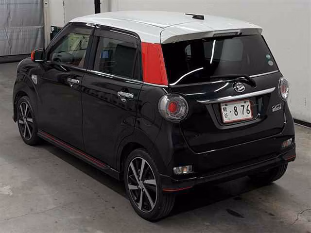 DAIHATSU CAST