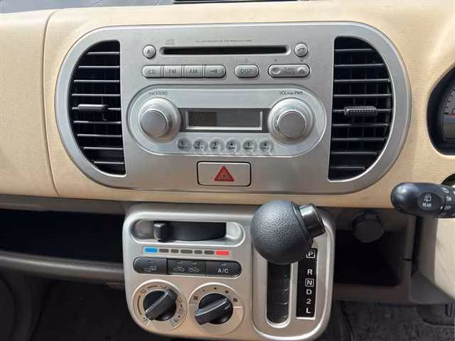 NISSAN MOCO