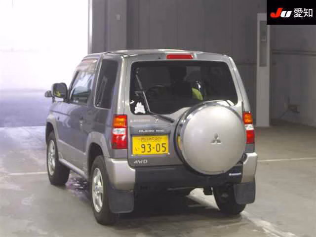 MITSUBISHI PAJERO MINI