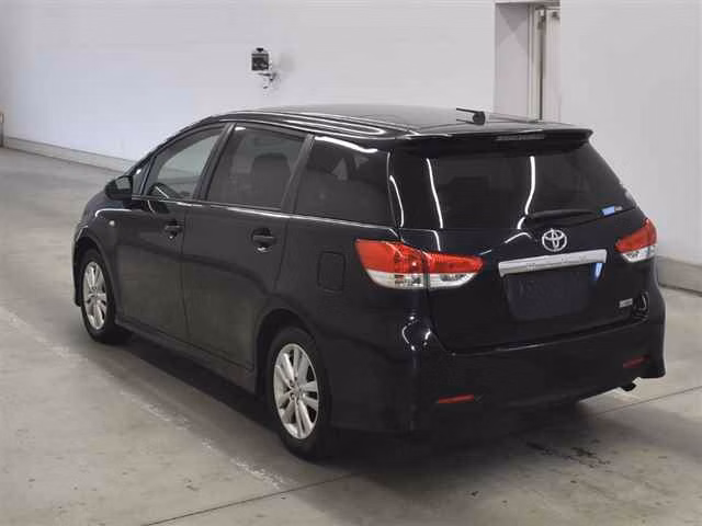 TOYOTA WISH