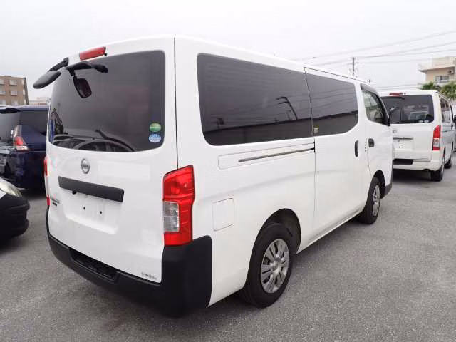 NISSAN NV350 CARAVAN