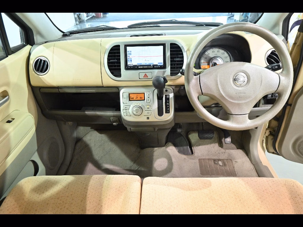NISSAN MOCO