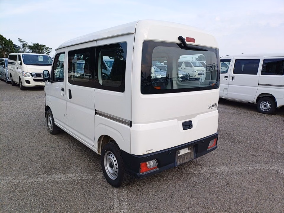 DAIHATSU ATRAI