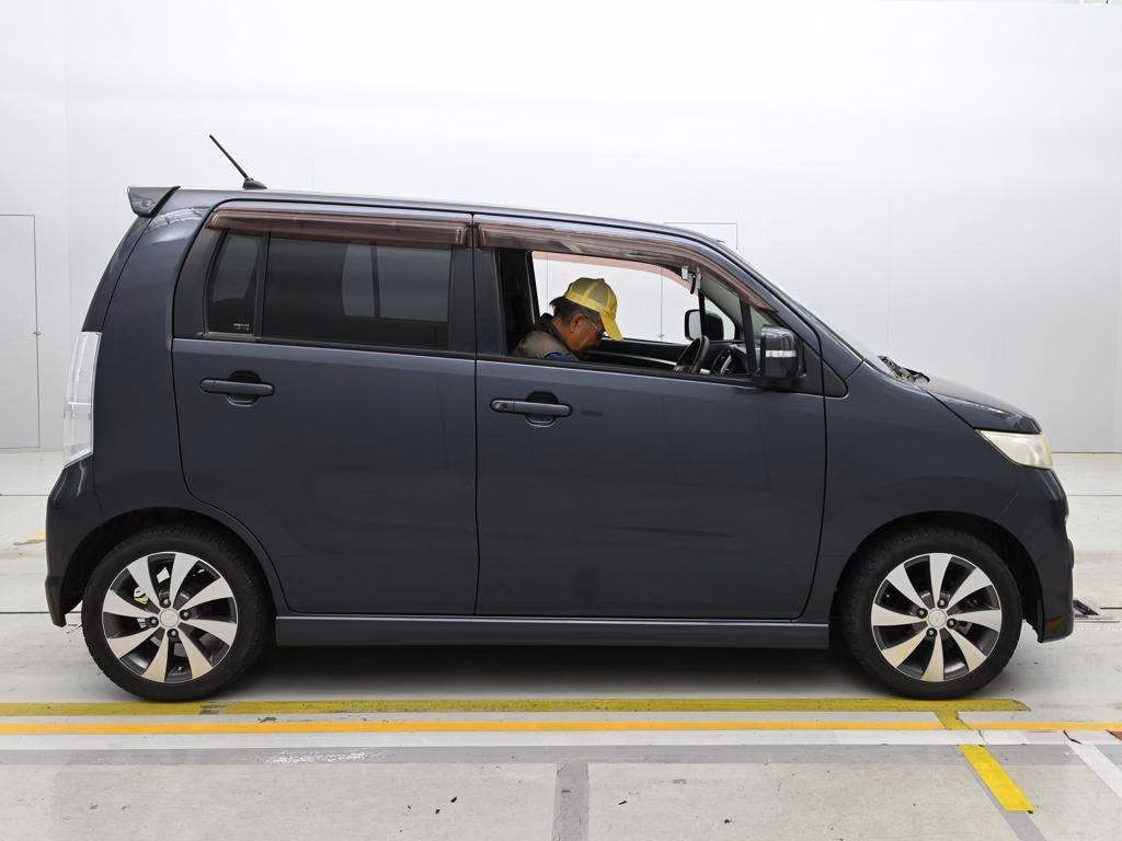 MAZDA AZ-WAGON
