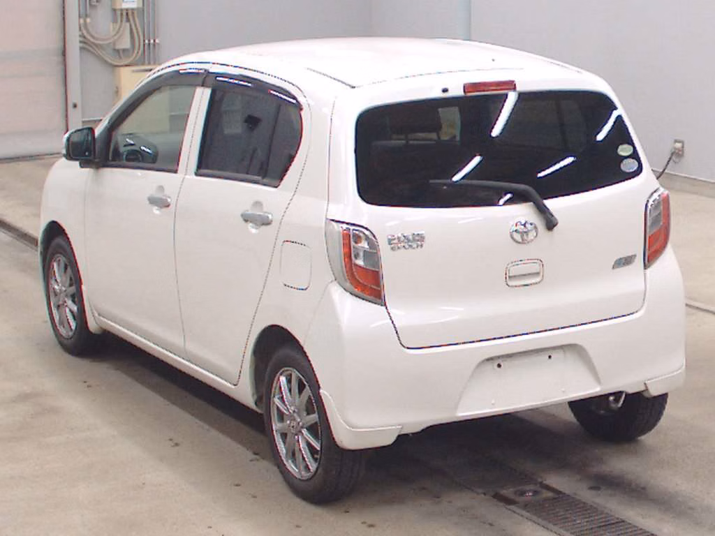 TOYOTA PIXIS EPOCH