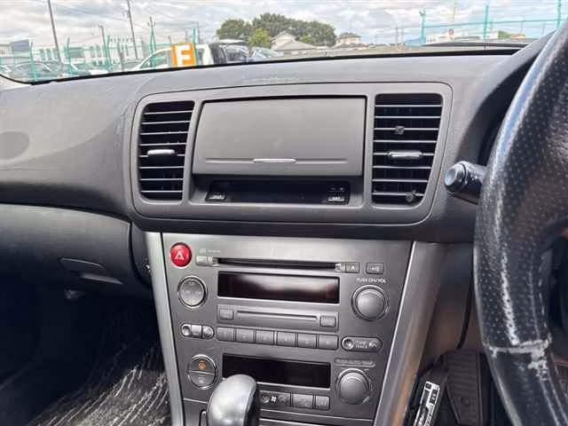 SUBARU LEGACY B4
