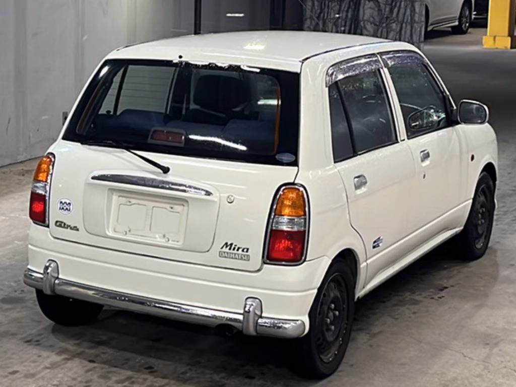 DAIHATSU MIRA GINO