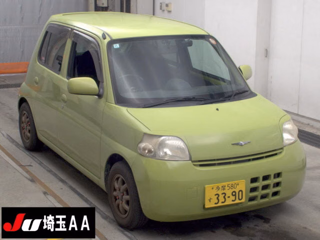 DAIHATSU ESSE