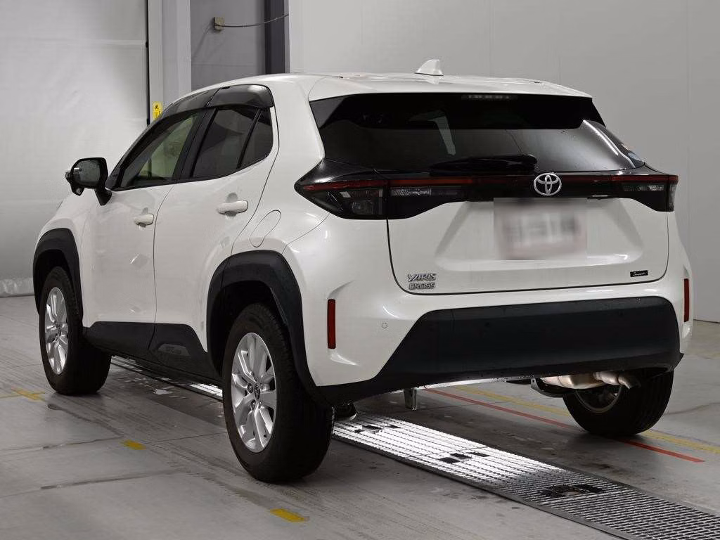 TOYOTA YARIS CROSS