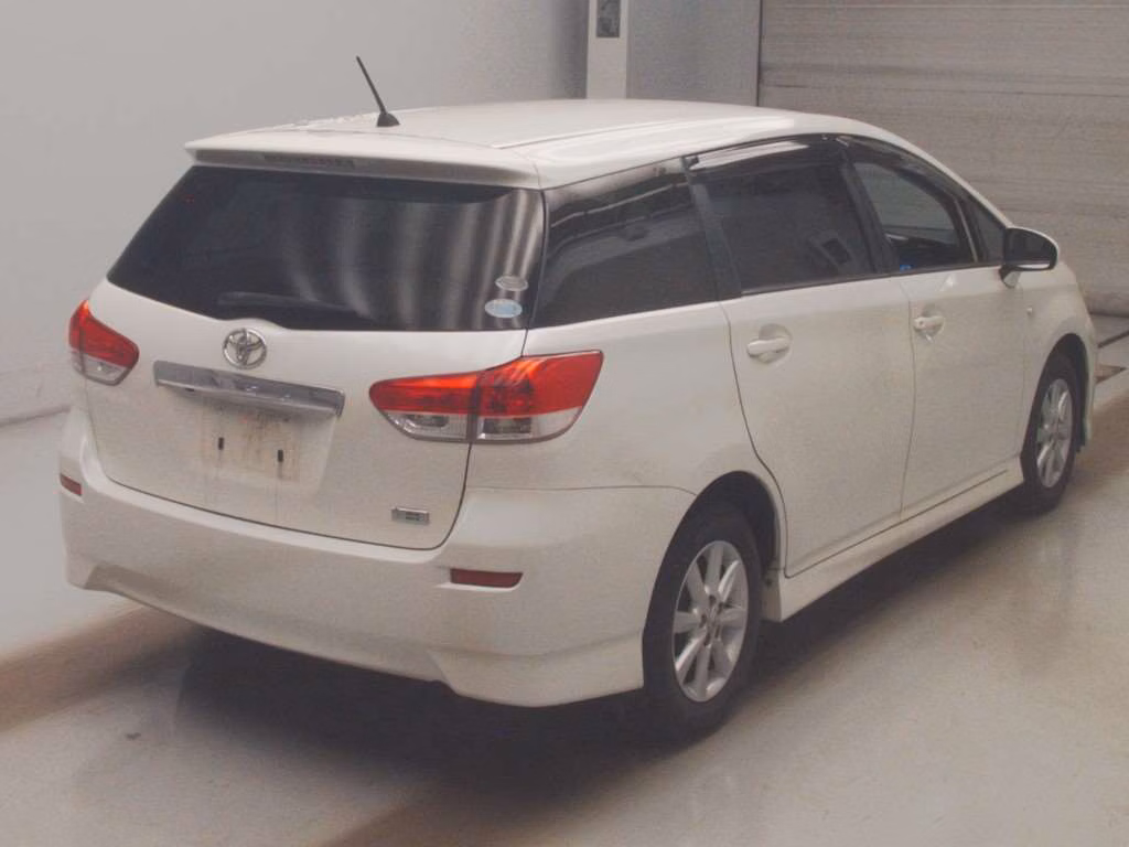 TOYOTA WISH