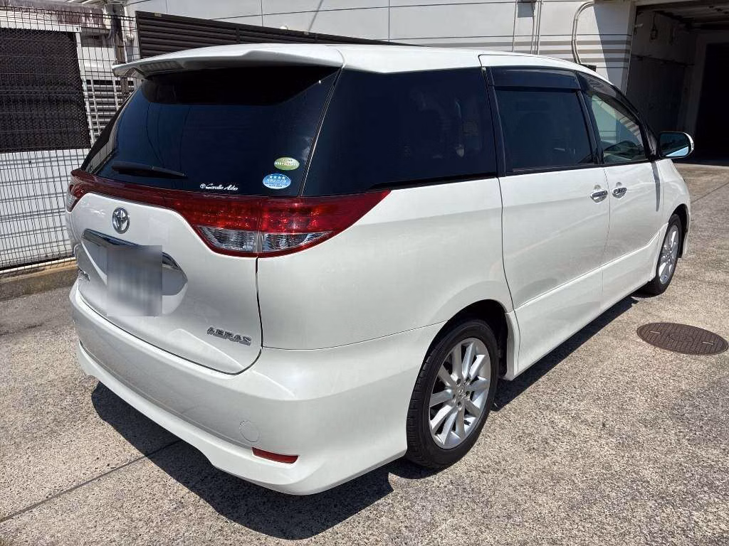 TOYOTA ESTIMA
