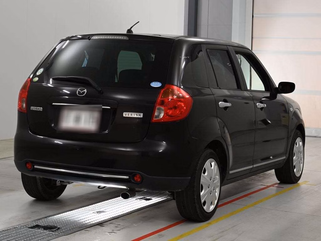 MAZDA VERISA