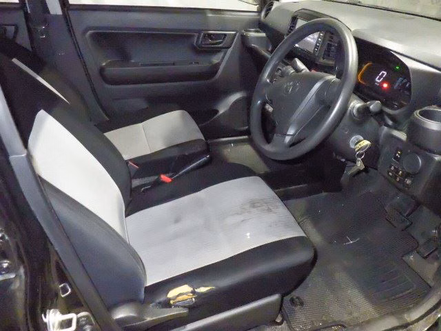 TOYOTA PIXIS EPOCH