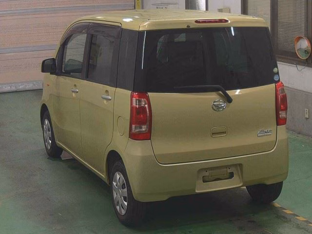 DAIHATSU TANTO EXE