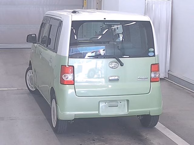 DAIHATSU MOVE CONTE