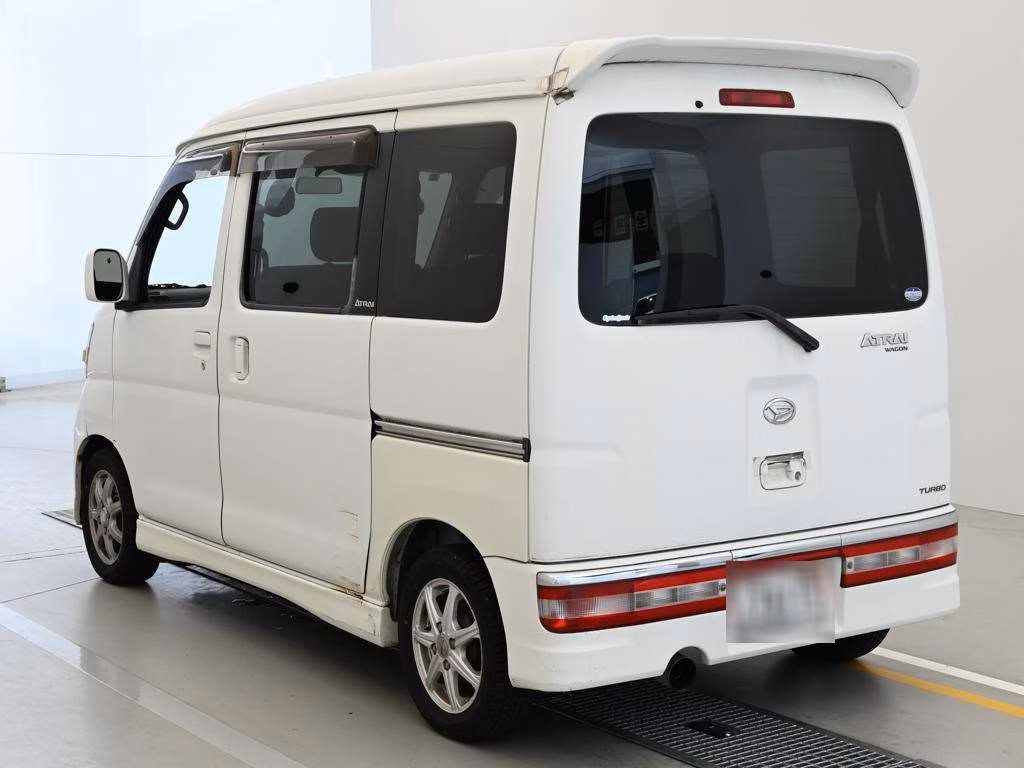 DAIHATSU ATRAI
