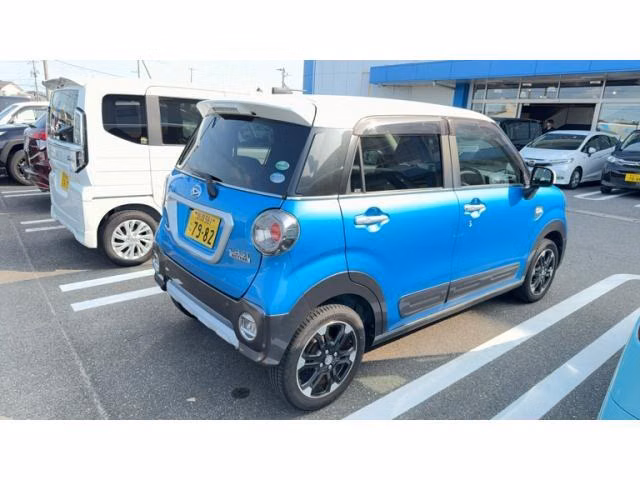 DAIHATSU CAST