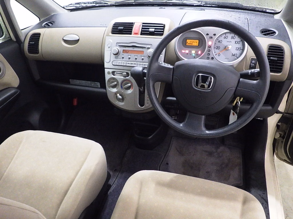 HONDA LIFE