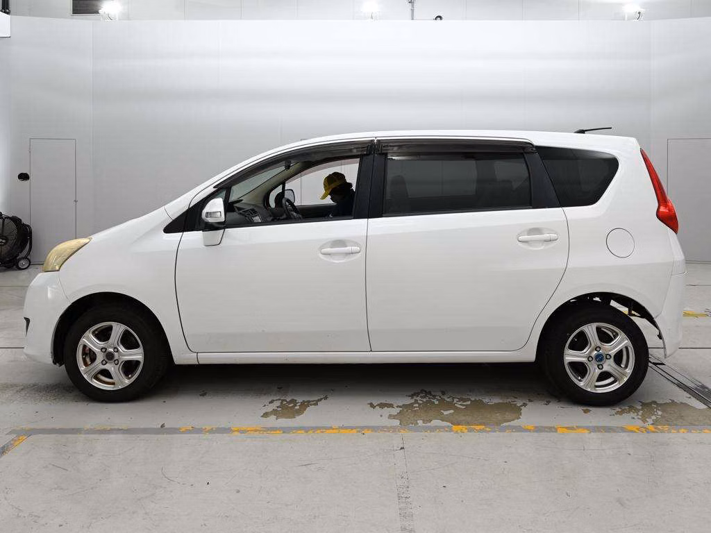 TOYOTA PASSO SETTE