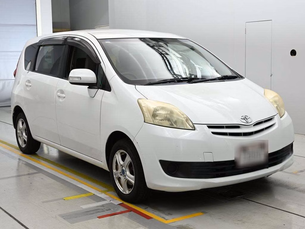 TOYOTA PASSO SETTE