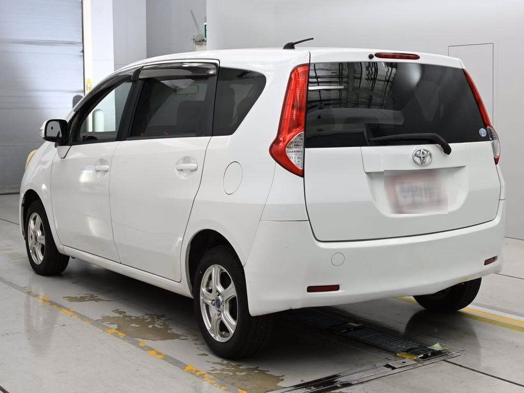 TOYOTA PASSO SETTE