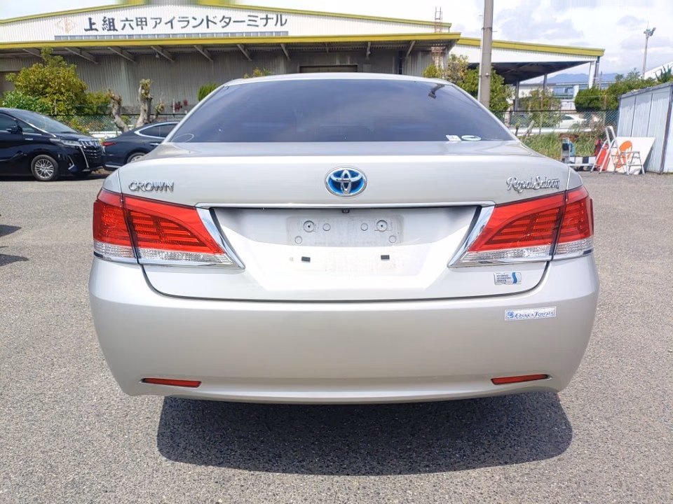 TOYOTA CROWN
