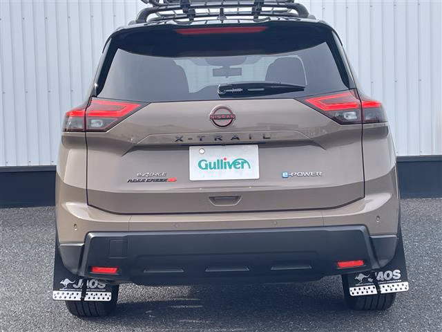 NISSAN X-TRAIL