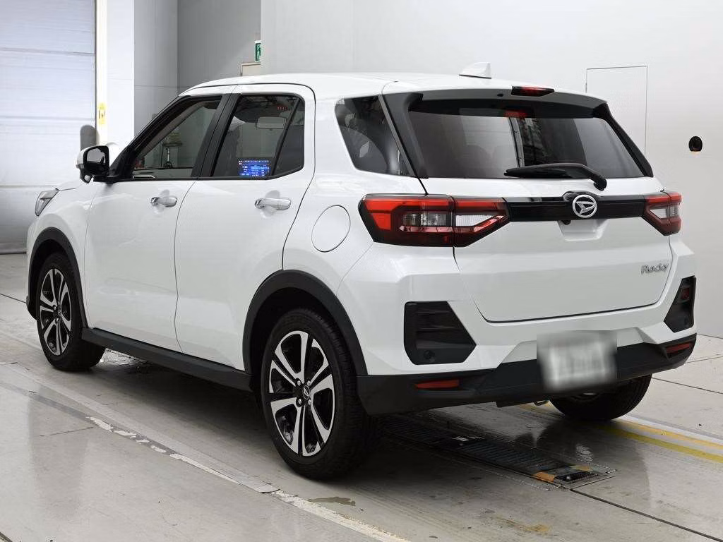 DAIHATSU ROCKY