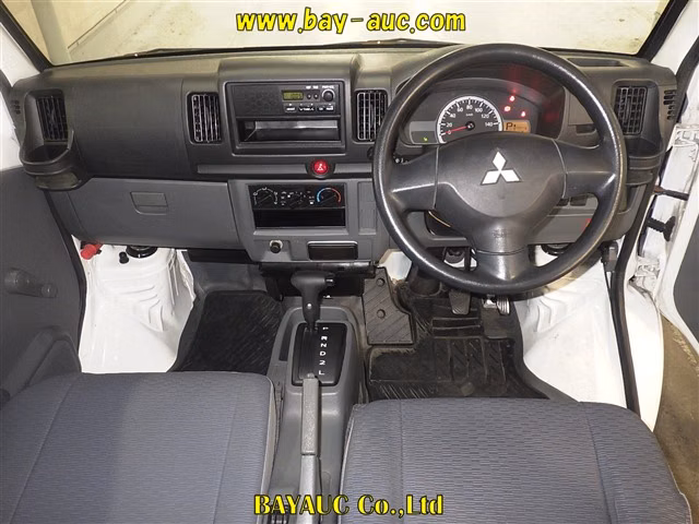MITSUBISHI MINICAB