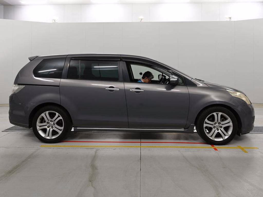 MAZDA MPV