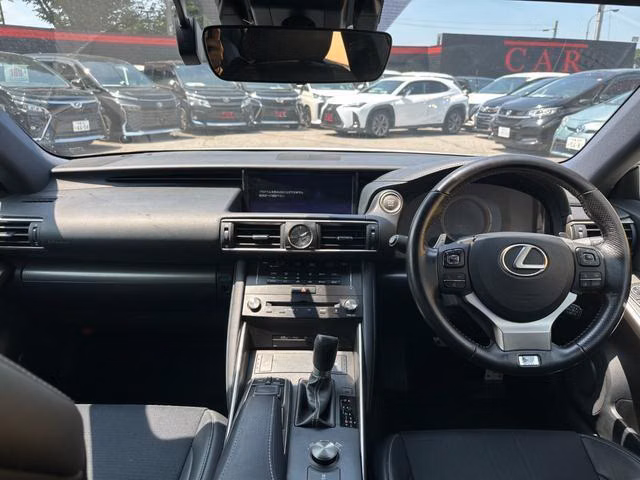 LEXUS IS350