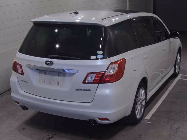 SUBARU EXIGA
