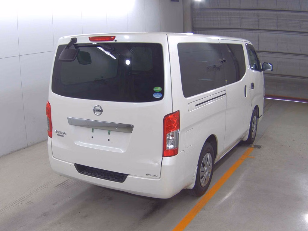NISSAN NV350 CARAVAN