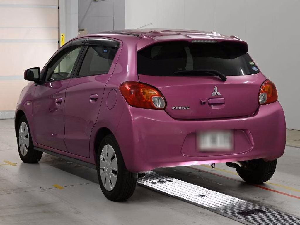 MITSUBISHI MIRAGE
