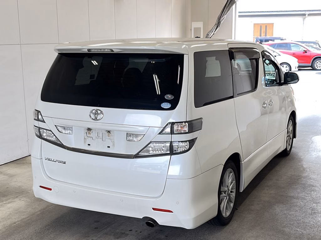 TOYOTA VELLFIRE