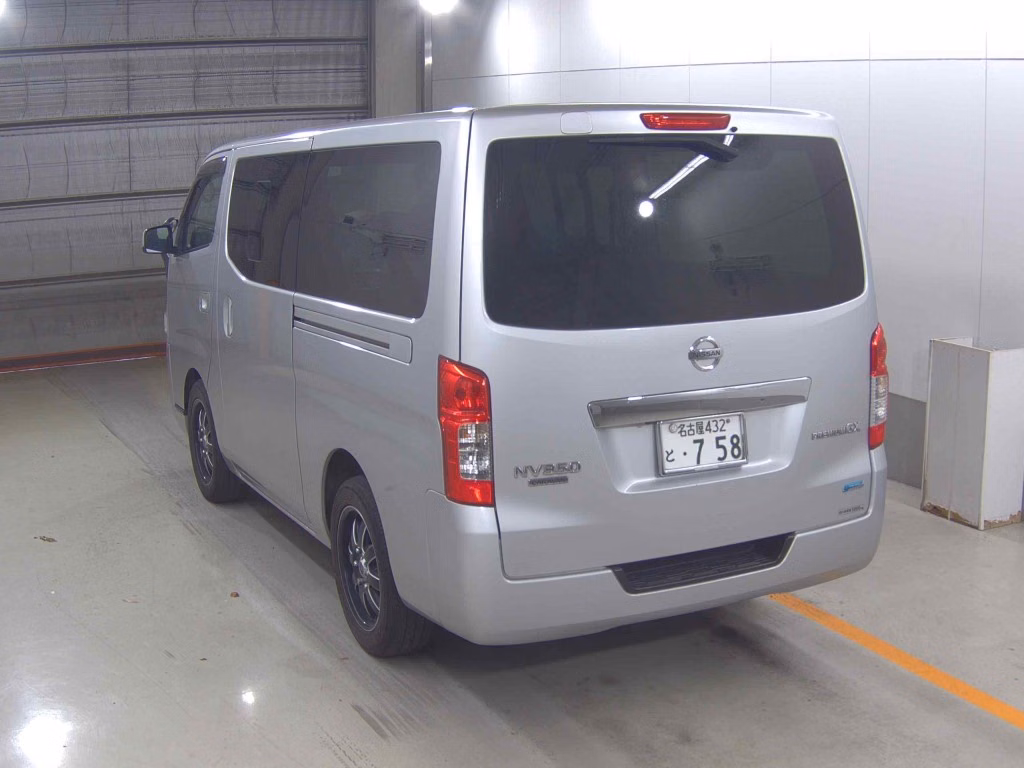 NISSAN NV350 CARAVAN