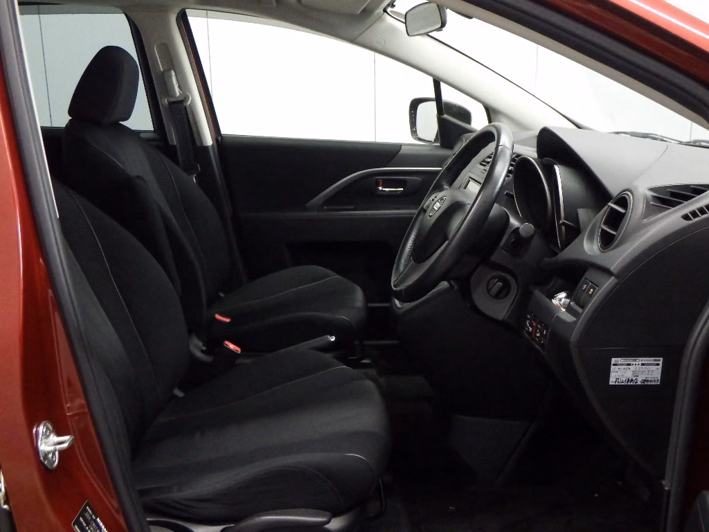 NISSAN LAFESTA