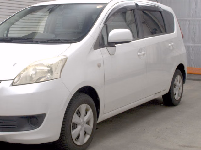 TOYOTA PASSO SETTE