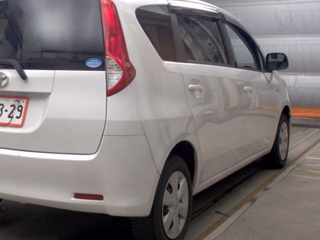 TOYOTA PASSO SETTE