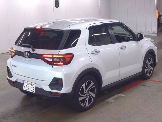 TOYOTA RAIZE