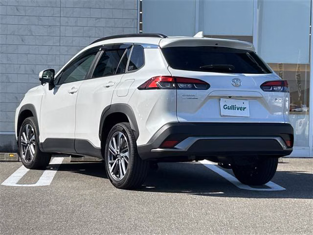TOYOTA COROLLA CROSS