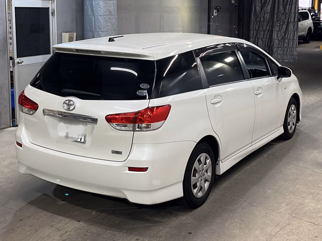 TOYOTA WISH